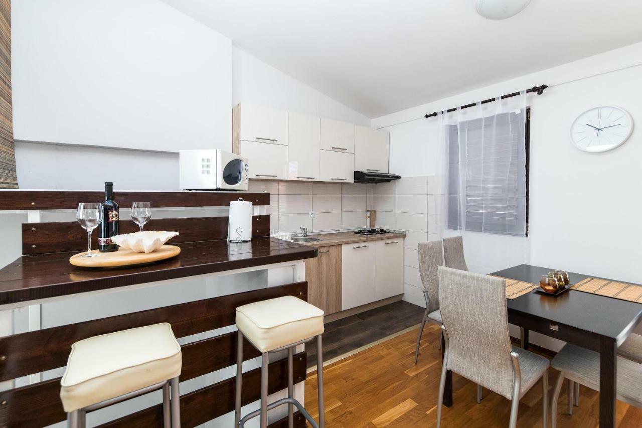 Apartmani Kristina Crikvenica Exteriér fotografie